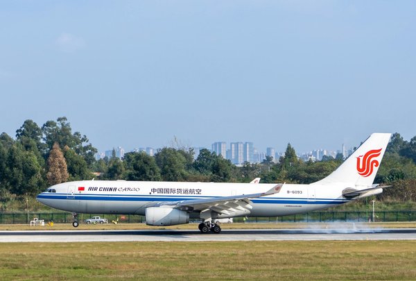 Top Waterproof Gear Must-Haves for an Epic Camping Adventure in the UK